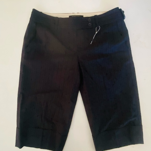 BCBGMAXAZRIA Black/Blue Pin Stripe Shorts Sz 4 - Picture 1 of 5